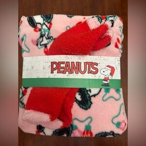 Peanuts Pajama Set - Pink and Red Christmas
